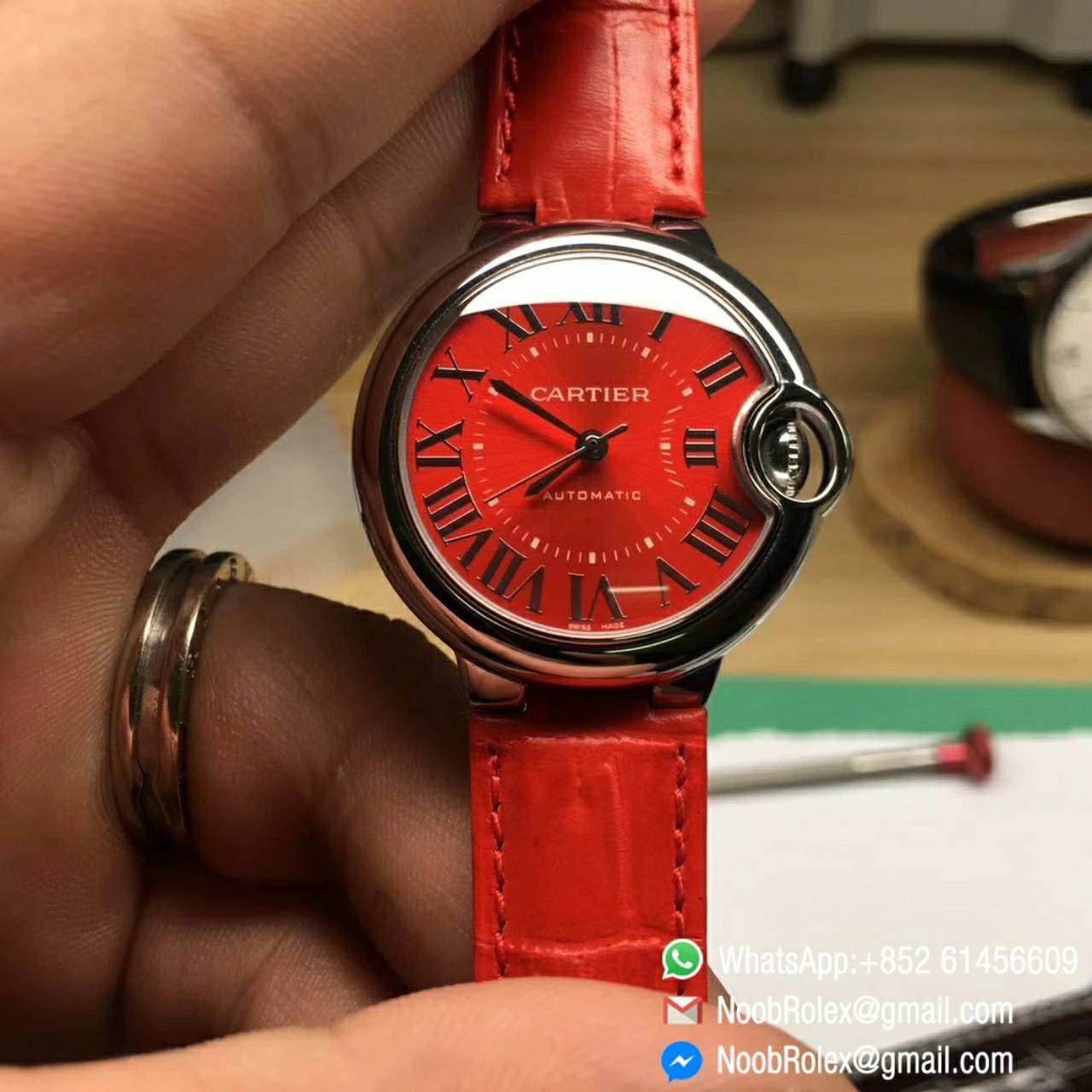 Ballon Bleu De Cartier Lady Watch 33MM W6920071 Stainless Steel Red Dial Seiko NH05A TW High Quality Replica