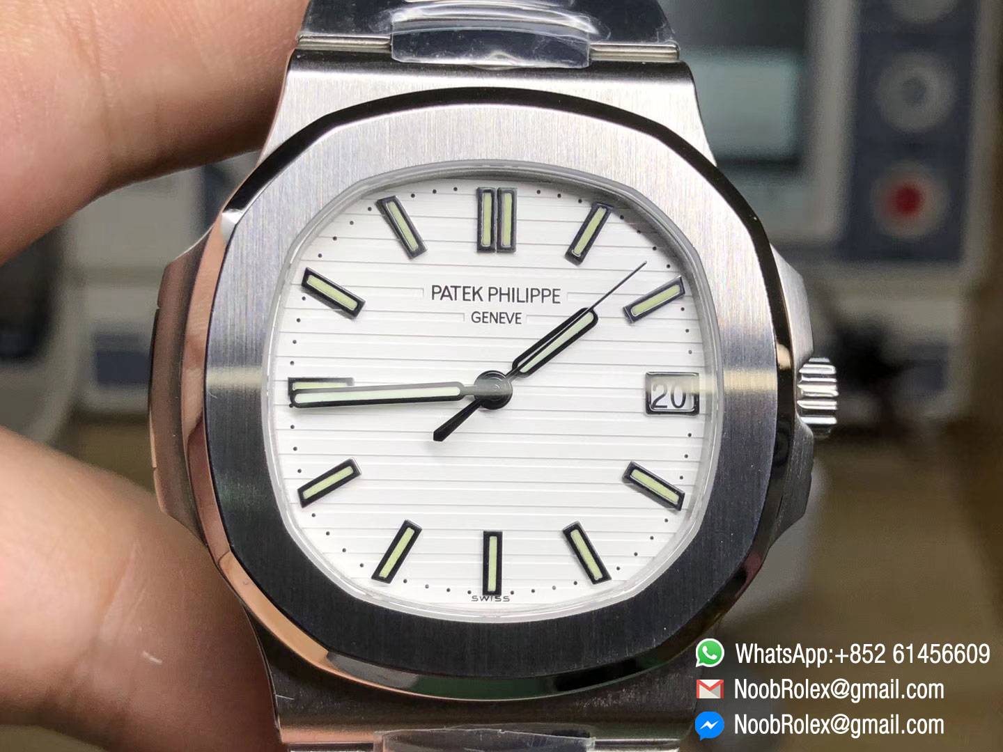 PF Edition Nautilus Jumbo 5711 White Textured Dial on Stainless Steel Bracelet A324 Clone Movement