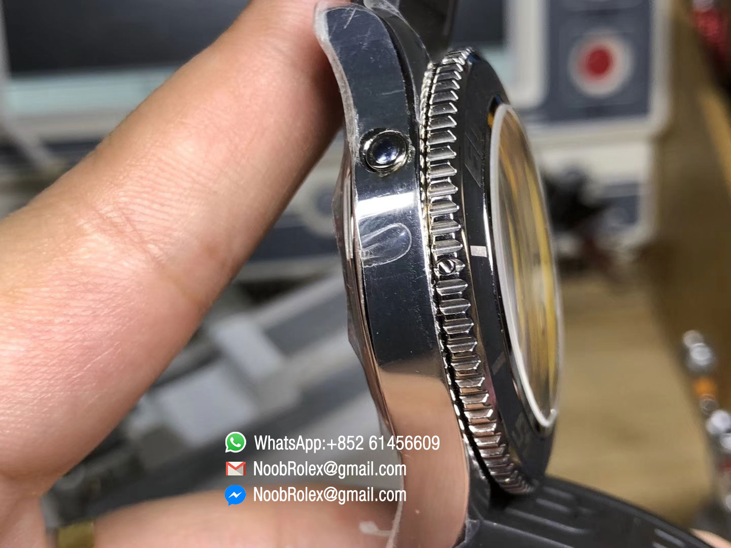 Superocean Chronometre Abyss A1736402 Stainless Steel Case Black Dial Yellow Inner Bezel On Black Rubber A2824 GMF High Quality