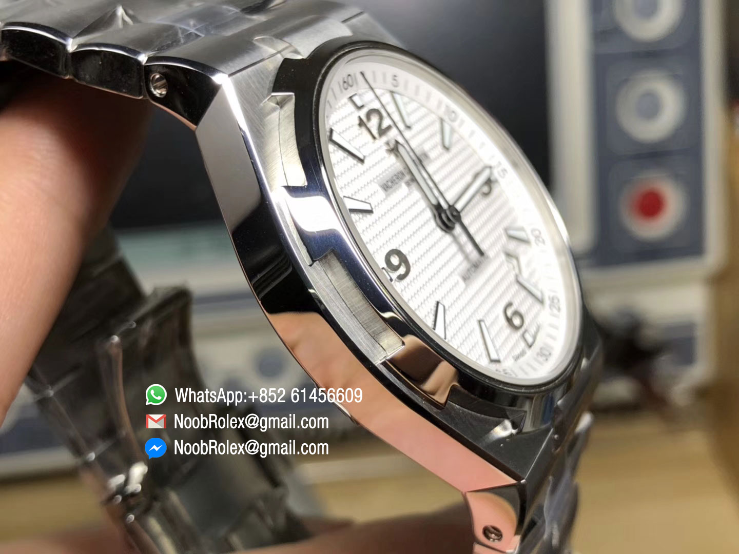 Vacheron Constantin Overseas 47040 Automatic Stainless Steel Case White Textured Dial On Stainless Steel Bracelet Miyota 9015 JJ Factory Top Quality