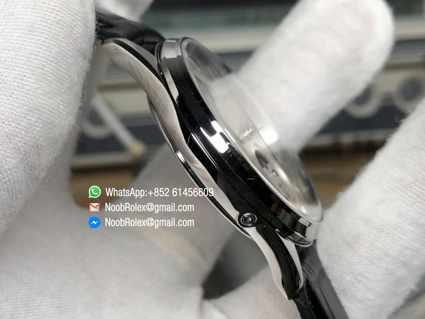 Master Ultra Thin Moon Moonphase Q1368420 Steel Case ZF High Quality Rep Watch White Dial on Black Leather Strap A925