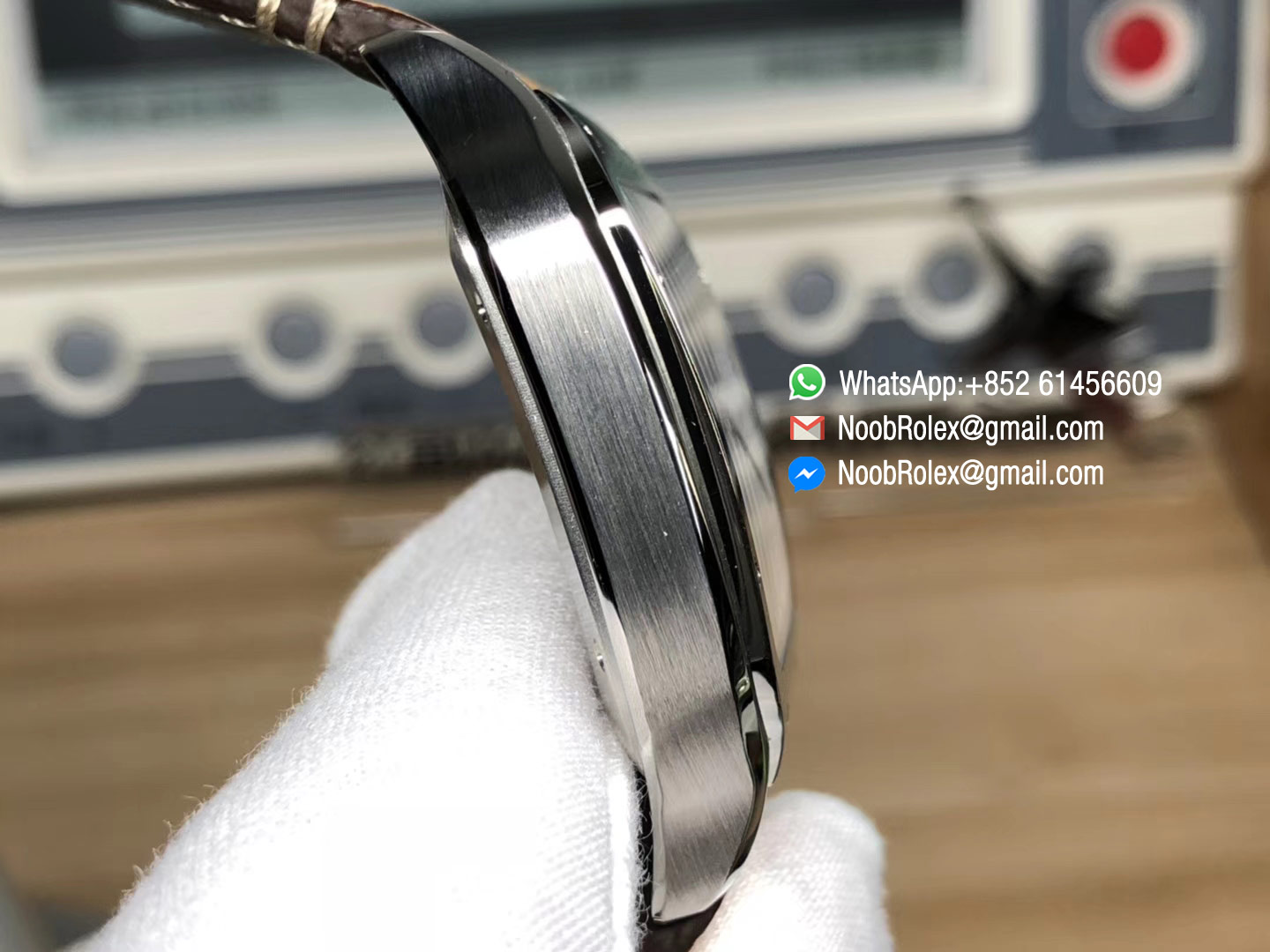 Santos de Cartier WSSA0009 Large Size 2018 KOR Factory 1:1 Best Edition White Dial on Brown Leather Strap MIYOTA 9015 Movement