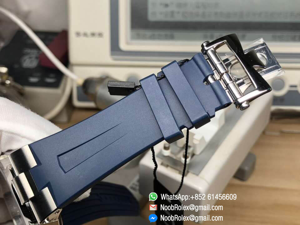 Overseas Dual Time Watch 47450/000A-9039 Power Reserve Steel Case 1:1 Top Clone Quality Blue Dial on Blue Rubber Strap A1222