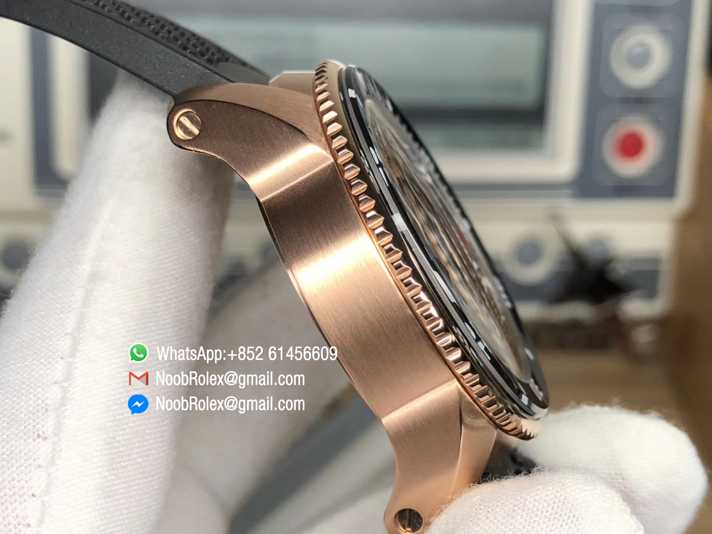 Calibre De Cartier Diver Watch W7100052 PVD Pink Gold Case Black Bezel Black Dial on Black Rubber Strap A23J JF Top Clone Quality