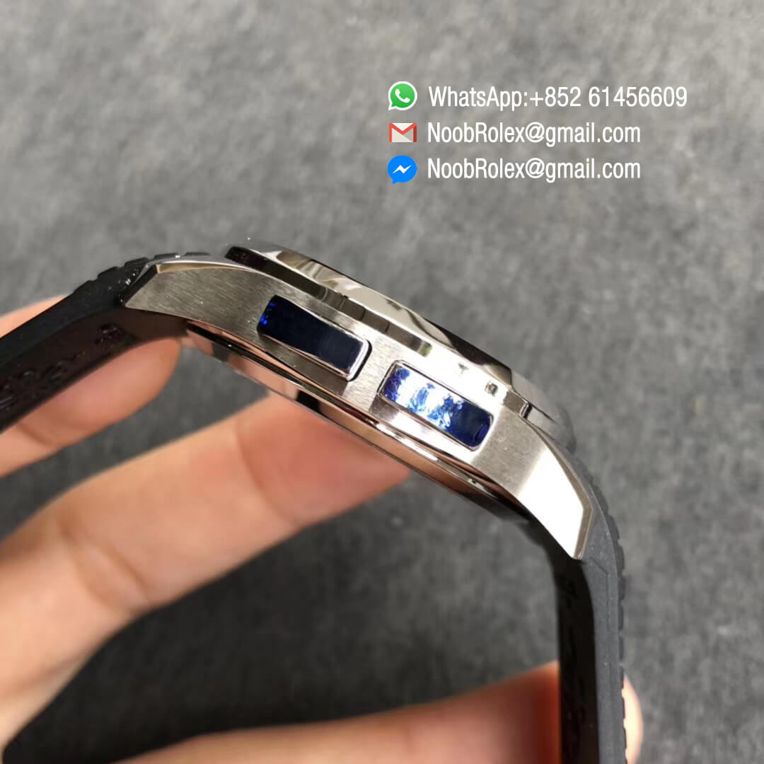 Patek Philippe Aquanaut 5164A Stainless Steel Case Black Dial GMT Display on Black Rubber Strap A324 Movement GR Factory Best Clone Quality