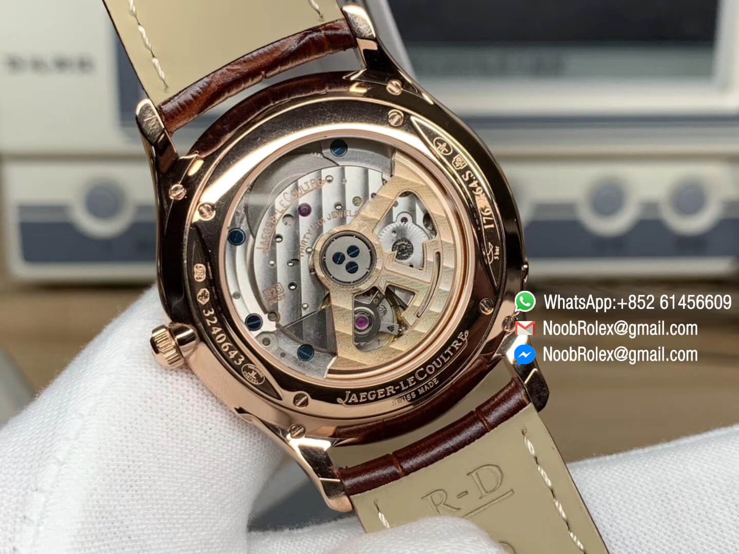 Jaeger LeCoultre Master Ultra Thin Q1362520 ZF Best 1:1 Rep Edition Moonphase Rose Gold Case White Dial on Brown Leather Strap A925