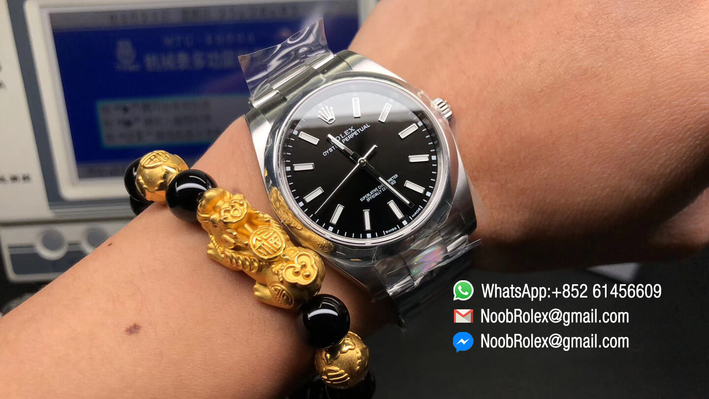 Oyster Perpetual 39mm 114300 904L Stainless Steel Case Polished Bezel and Bracelet Black Dial SH3132 ARF Best Quality