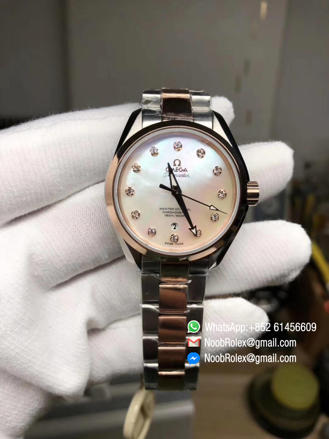 Aqua Terra 150M 34mm Ladies Watch Stainless Steel Case Pink MOP Dial Rose Gold Bezel on Two Tone Steel in Rose Gold Bracelet A8520 3SF Best Edition