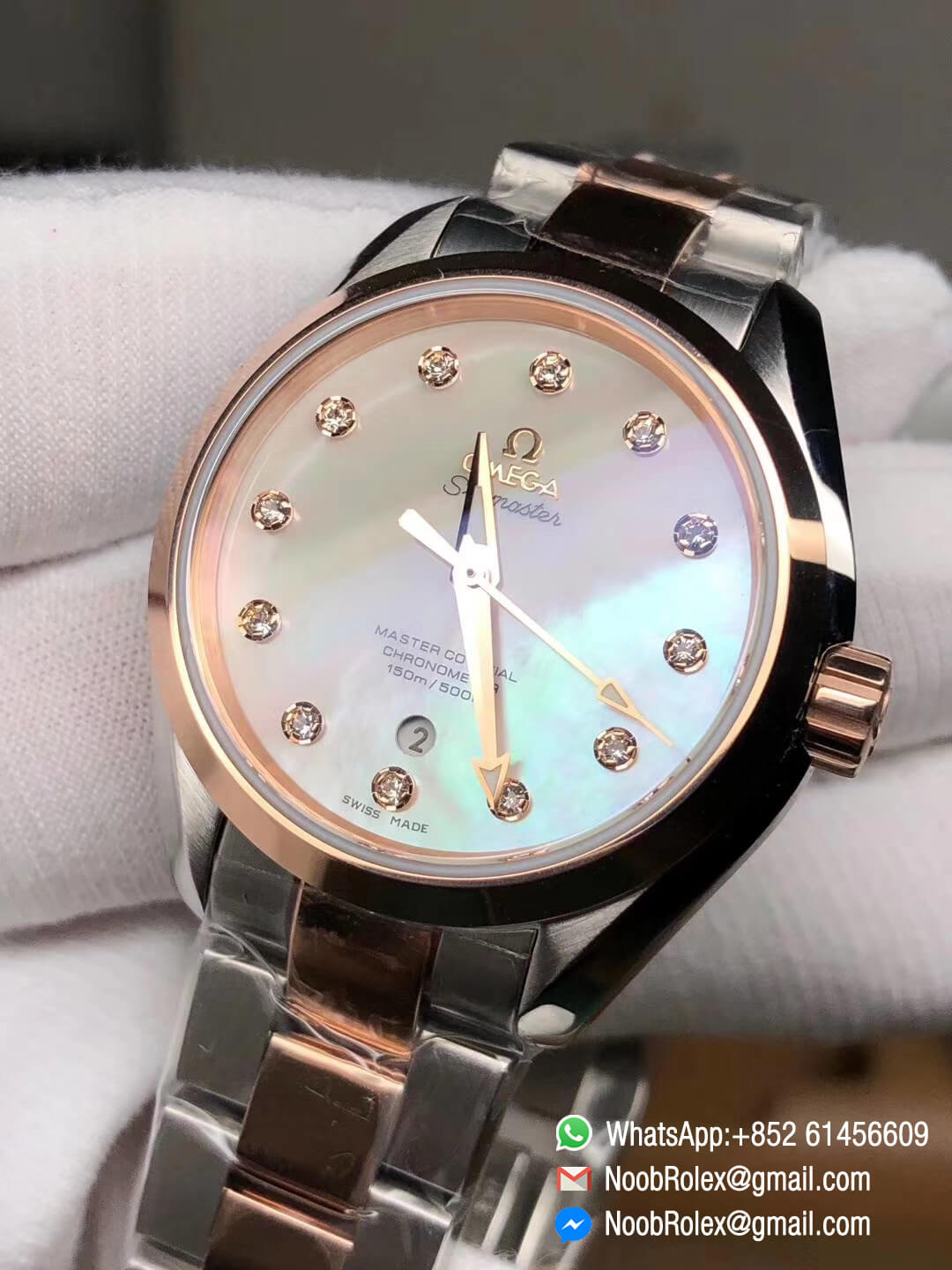 Aqua Terra 150M 34mm Ladies Watch Stainless Steel Case Pink MOP Dial Rose Gold Bezel on Two Tone Steel in Rose Gold Bracelet A8520 3SF Best Edition