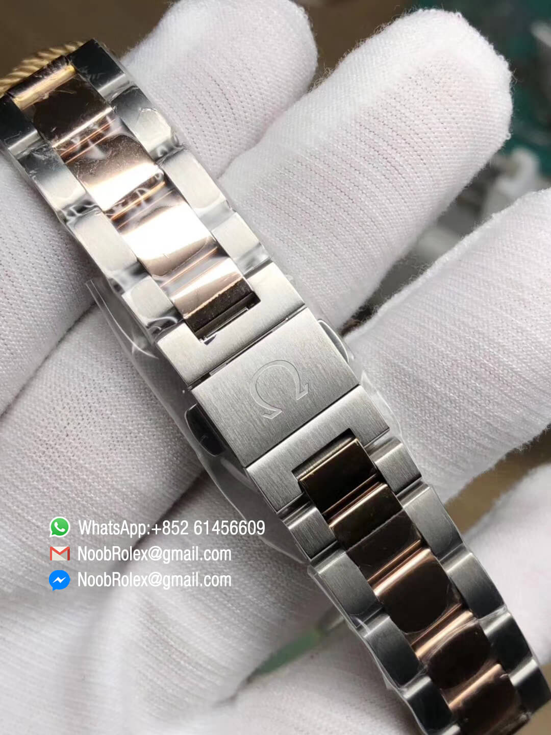 Aqua Terra 150M 34mm Ladies Watch Stainless Steel Case Pink MOP Dial Rose Gold Bezel on Two Tone Steel in Rose Gold Bracelet A8520 3SF Best Edition