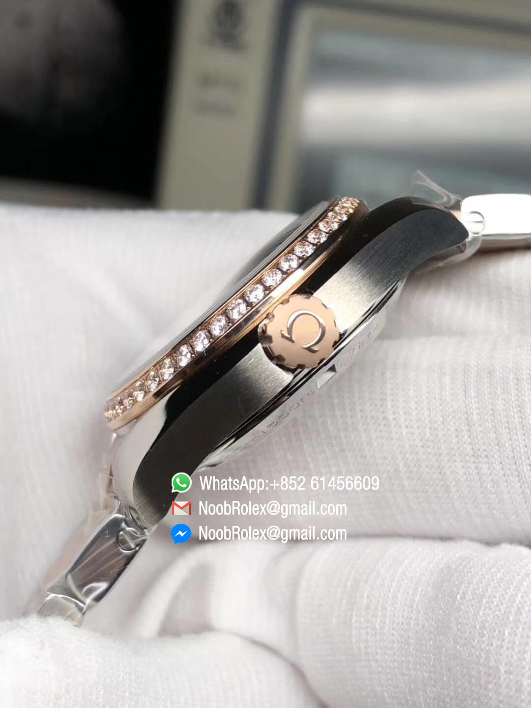 Aqua Terra 150M 34mm Ladies Watch Stainless Steel Case Pink MOP Dial Rose Gold Bezel with Diamonds on Two Tone Steel in Rose Gold Bracelet A8520 3SF Best Edition