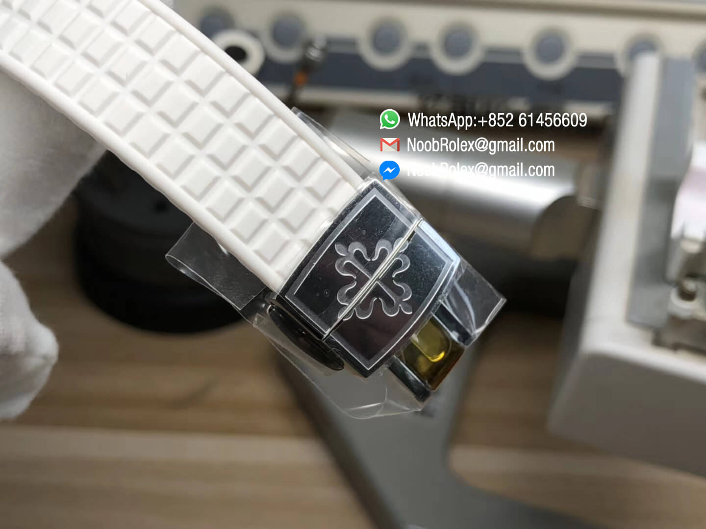 Aquanaut 5067A Steel Case White Textured Dial on White Rubber Strap and Swiss Quartz Movement AE23 PPF 1:1 Best Edition