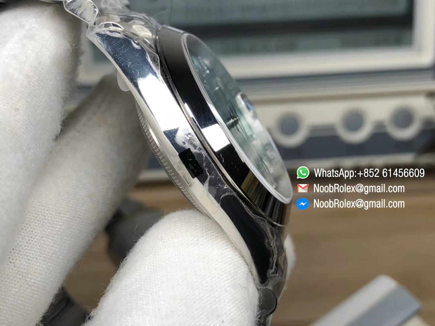 Day Date II Stainless Steel Polished Bezel Ice Blue Dial Crystal Markers on Steel Bracelet A3255 Same Serials Card 1:1 Best Edition