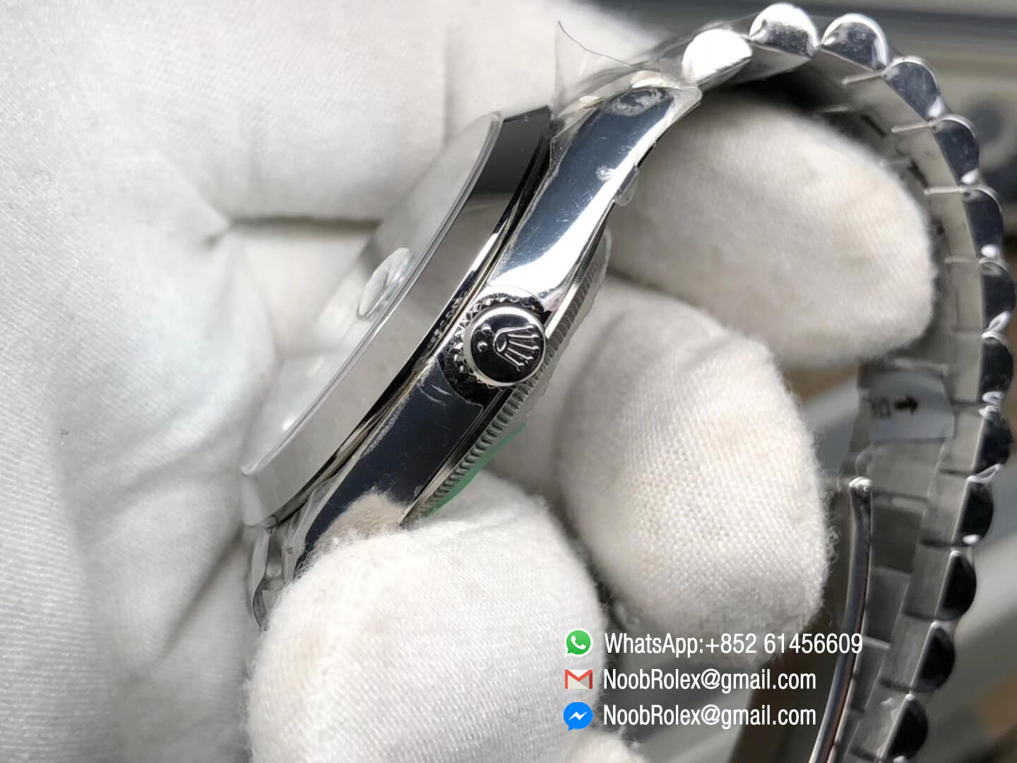 Day Date II Stainless Steel Polished Bezel Ice Blue Dial Crystal Markers on Steel Bracelet A3255 Same Serials Card 1:1 Best Edition