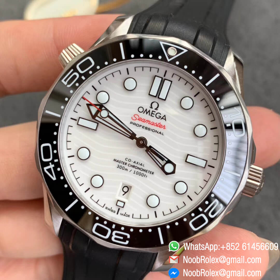 OM Factory Basel 2019 Seamaster Diver 300m Co Axial Black Ceramic White Dial on Black Rubber Strap A8800 03