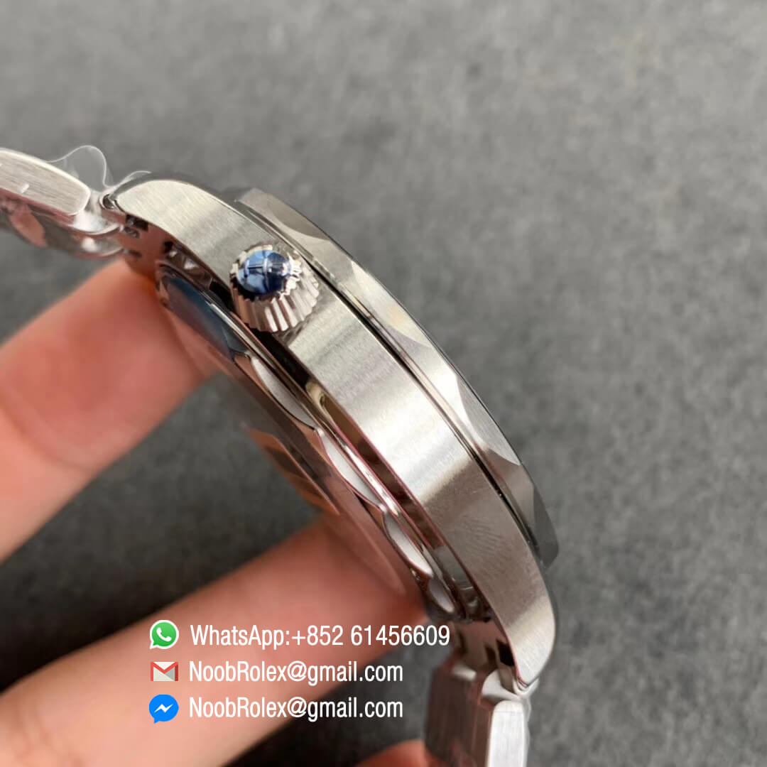 Swiss Clone Omega 2019 Seamaster Diver 300M OMF Best Quality Steel Case Black Ceramic Bezel White Dial on Steel Bracelet A8800 05