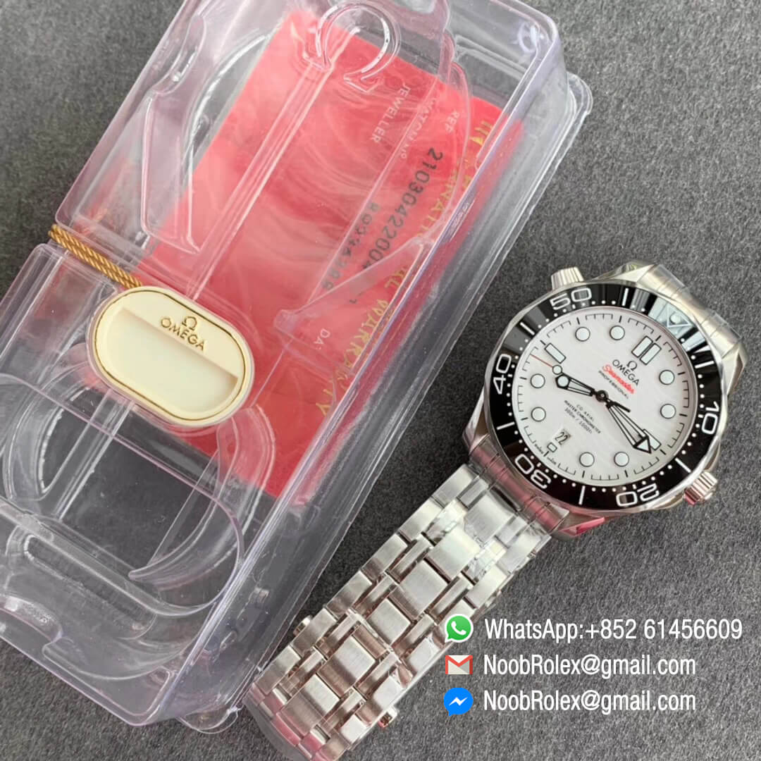 Swiss Clone Omega 2019 Seamaster Diver 300M OMF Best Quality Steel Case Black Ceramic Bezel White Dial on Steel Bracelet A8800 09