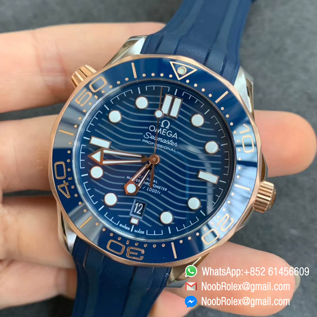 VS Factory Replica Swiss Watch 2018 Seamaster Diver 300M Steel Rose Gold Plated Rose Gold Bezel Blue Dial on Blue Rubber Strap A8800 03