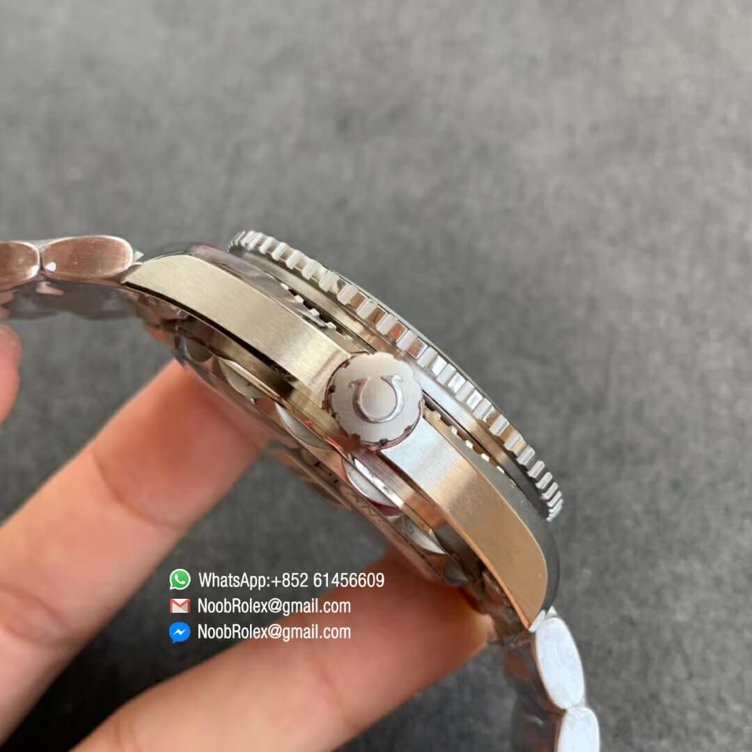 Planet Ocean 600M Tai Chi GMT VSF Best Edition Black White Ceramic Bezel and Black Dial on SS Bracelet A8906 Super Clone 6