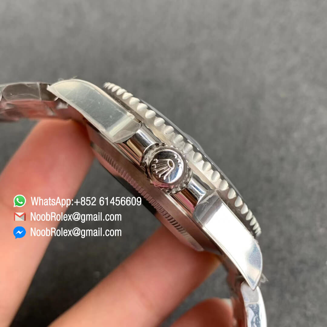 Submariner 116610LN Black Ceramic Bezel Noob Factory Best Quality Edition 904L Stainless Steel Case and Bracelet SA3135 Noob V10 04