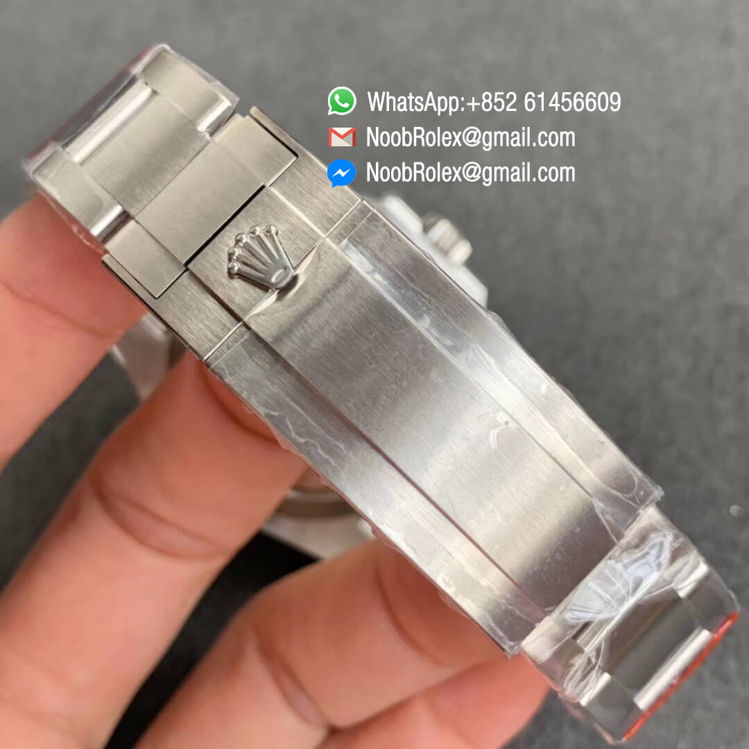 Submariner 116610LN Black Ceramic Bezel Noob Factory Best Quality Edition 904L Stainless Steel Case and Bracelet SA3135 Noob V10 06