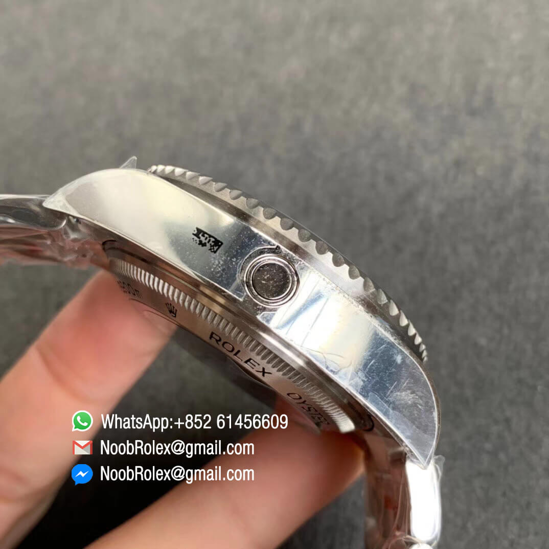 Sea Dweller 126660 D Blue DeepSea Noob Factory 2019 Best Edition Dial with a Crown Logo at 6 oclock Position 904L Steel Case and Bracelet A2836 Clone 05