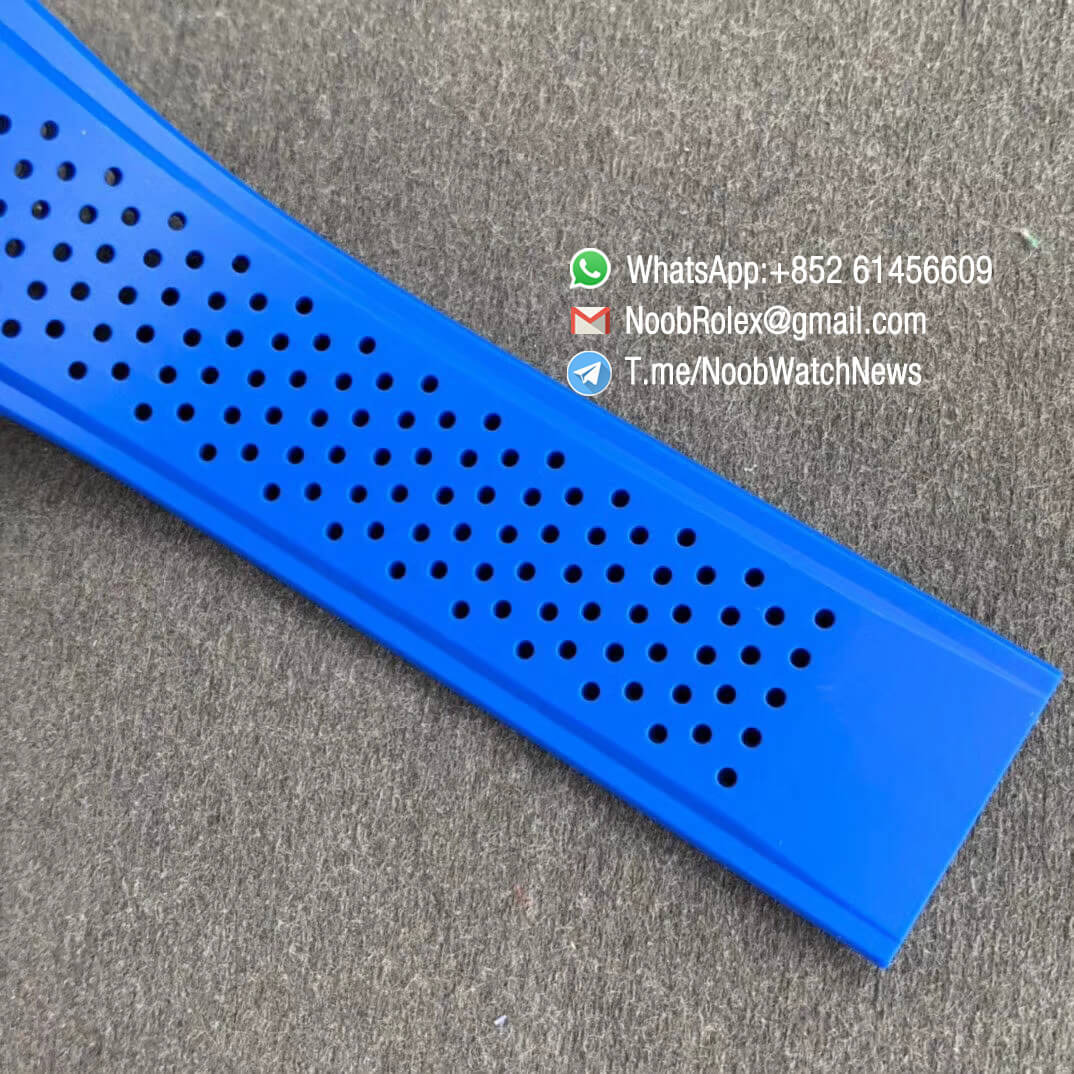 XF Best Quality Tag Heuer Carrera Heuer 01 Chrono PVD Steel Case Skeleton Dial Blue Hand on Blue Rubber Strap A1887 Movement 07