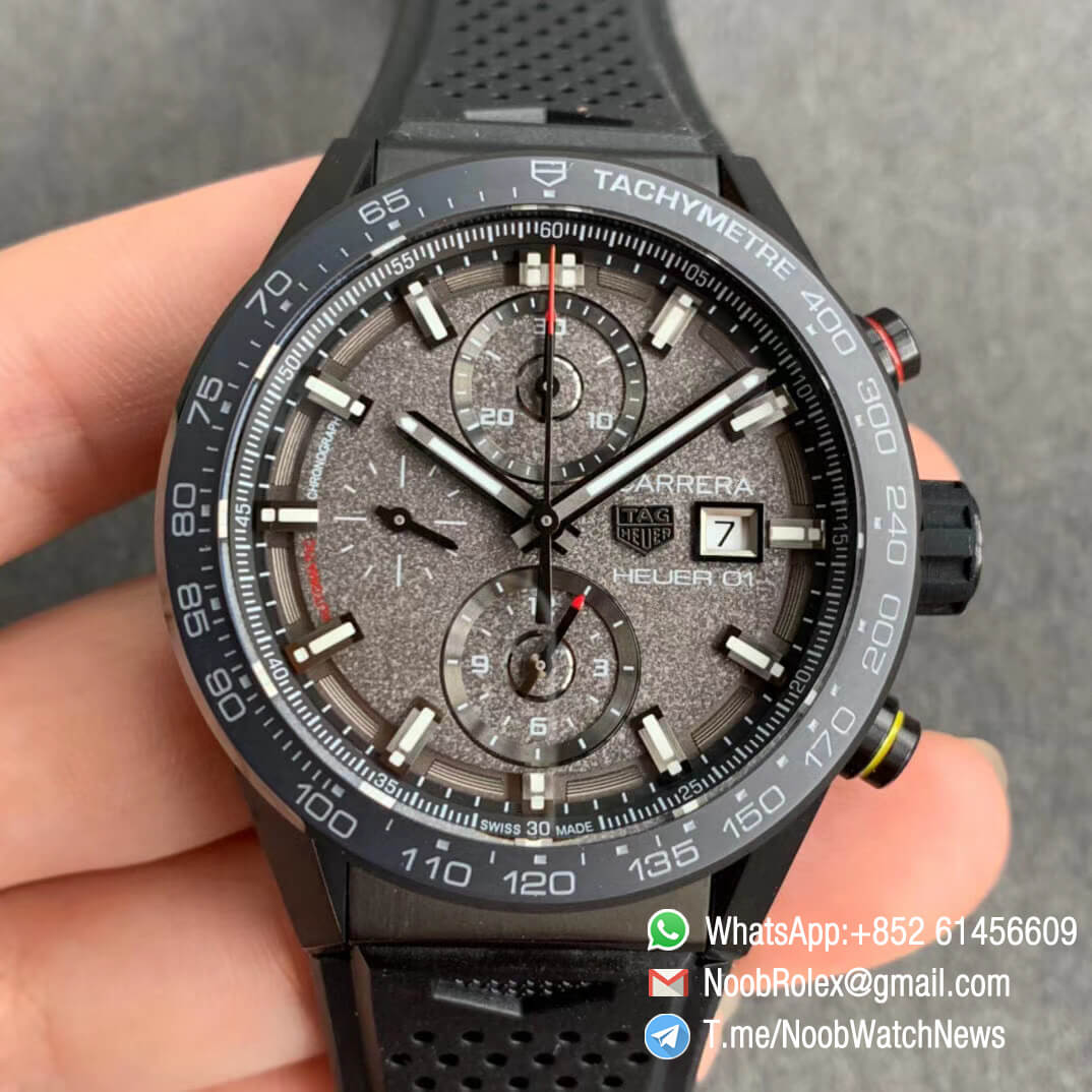 Carrera Cal Heuer 01 Chrono 43mm PVD Plated on Steel Case Gray Dial on Black Rubber Strap A1887 XF Super Clone Watch 01