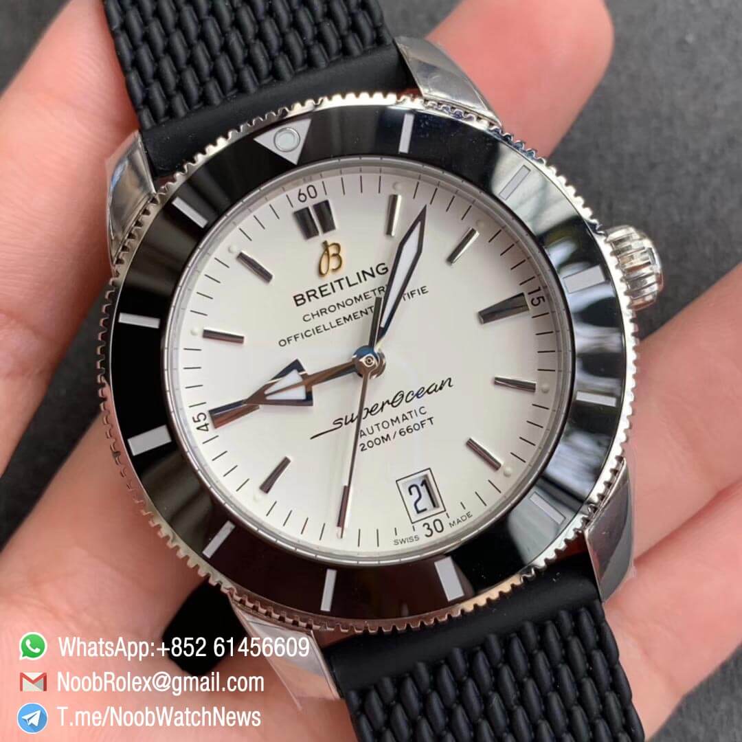 GF V2 Best Edition SuperOcean Heritage ii 42mm Steel Case White Dial Black Bezel on Black Rubber Strap A2824 02