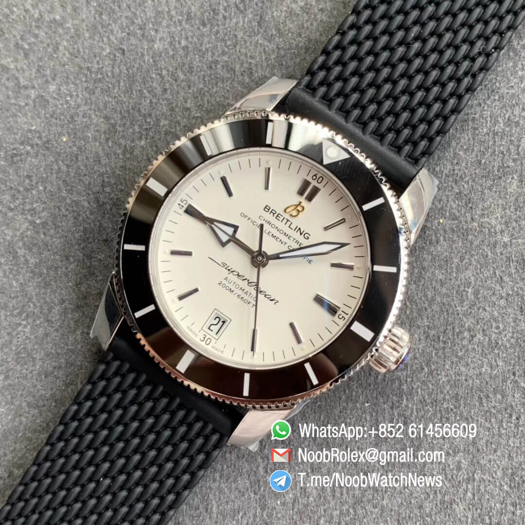 GF V2 Best Edition SuperOcean Heritage ii 42mm Steel Case White Dial Black Bezel on Black Rubber Strap A2824 09