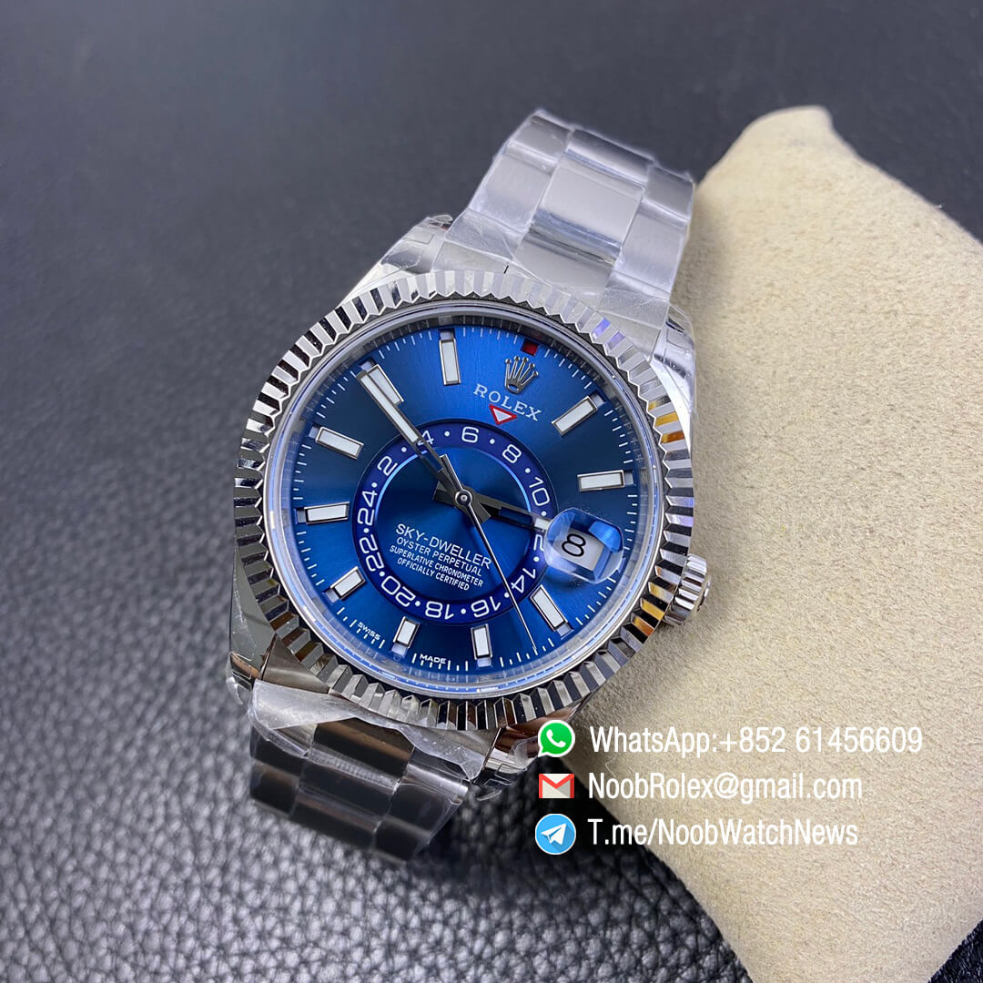 Noob Watch Quality Replica Sky Dweller 326934 Steel Case Blue Dial on Steel Bracelet Asian 9001 Movement Manual Month Display 05