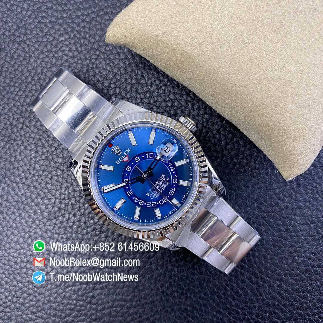 Noob Watch Quality Replica Sky Dweller 326934 Steel Case Blue Dial on Steel Bracelet Asian 9001 Movement Manual Month Display 06