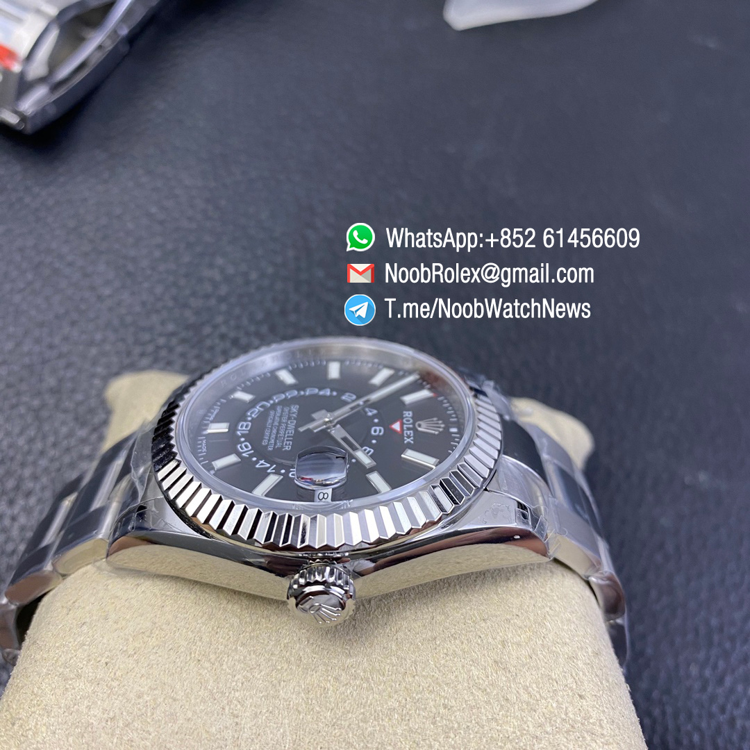 Noob Watch Top Replica Sky Dweller 326934 Steel Case Black Dial on Steel Bracelet Asian 9001 Movement Manual Month Display 06
