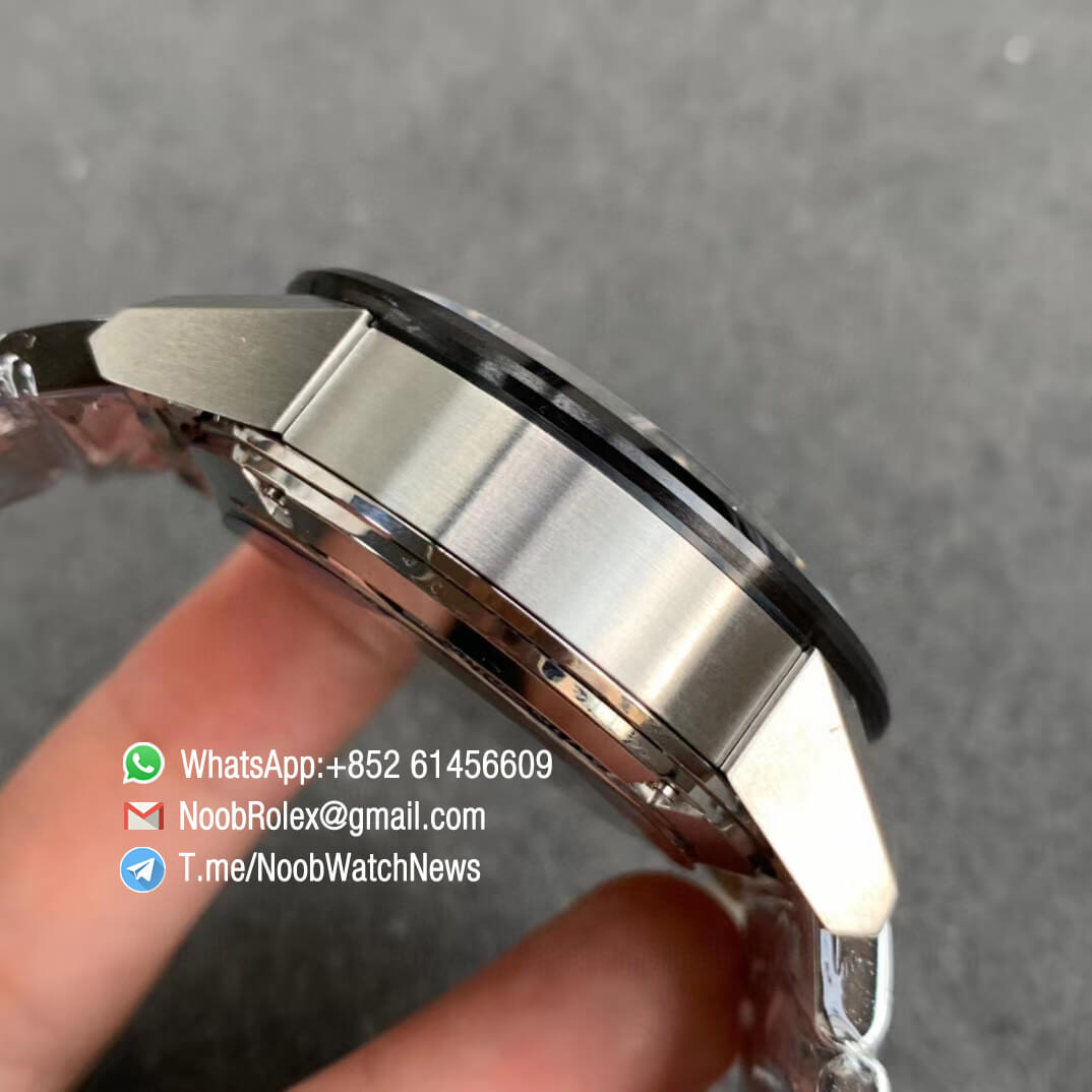 XF Top Fake Tag Heuer Carrera Heuer 01 Chrono Steel Case Black Dial on Steel Bracelet A1887 05