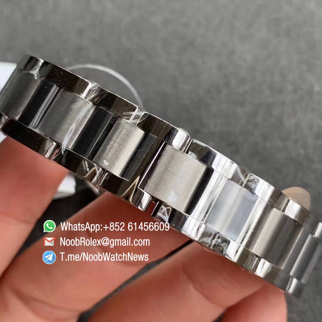 Ballon Bleu 28mm W69010Z4 Steel Case Bracelet White Dial with Swiss Ronda Quartz Comes with Warranty Card V6F V7 Best Edition 06