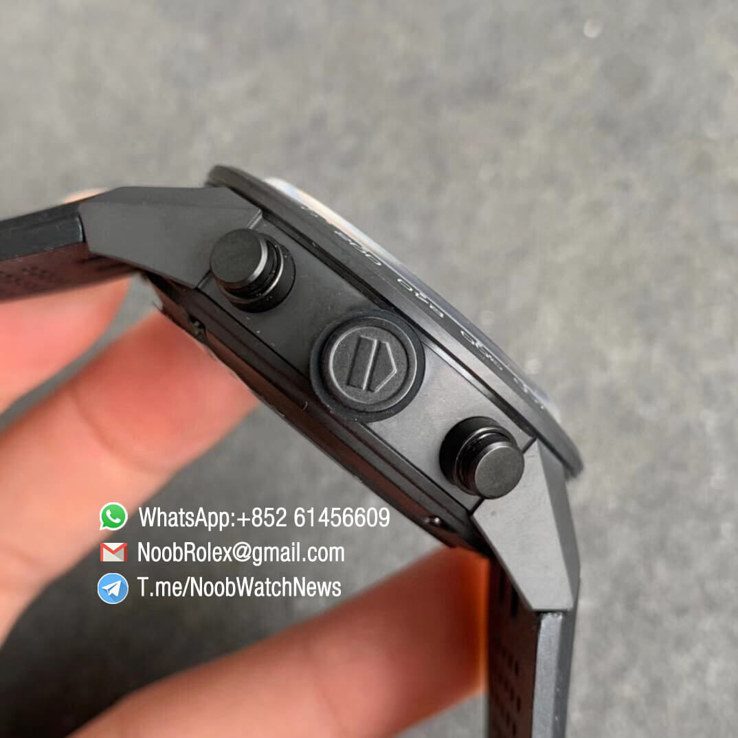 Calibre Heuer 01 Chrono 43mm Black Ceramic Case Skeleton Dial Red Hand on Black Rubber Strap A1887 XF Top Quality Replica 04