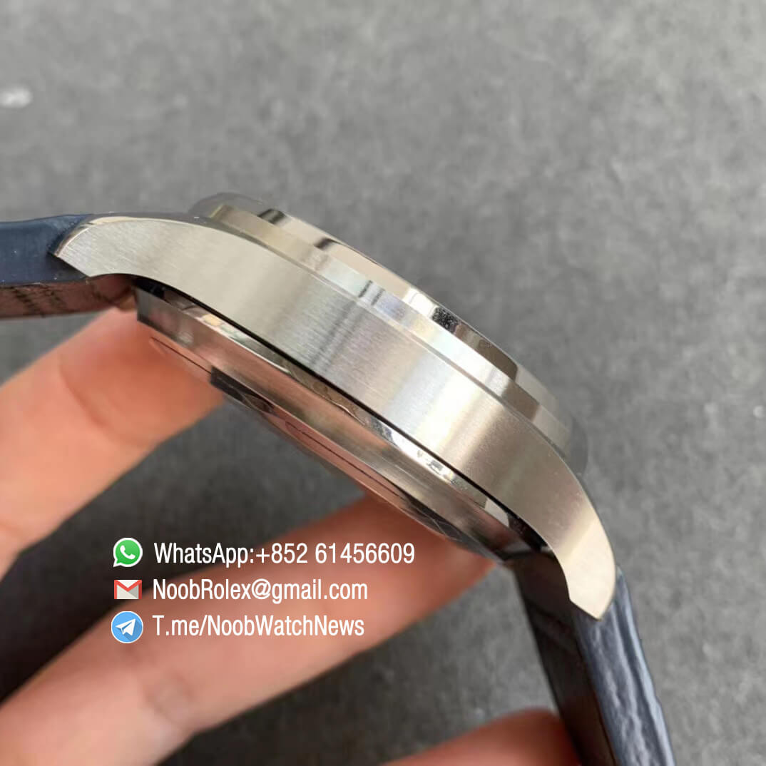 IWC Big Pilot IW501008 Boutique London Limited Edition Steel Case Blue Dial on Blue Leather Strap A52010 ZF High Quality Repwatch 05