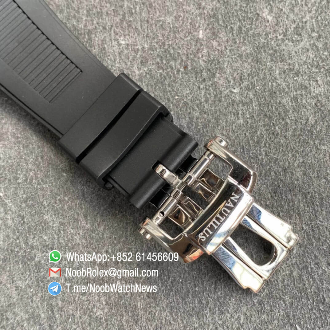 Patek Philippe Nautilus 5726 Complicated DayDate MonthMoonphase Steel Case White Dial on Black Rubber Strap A324 GRF Best Replica 06