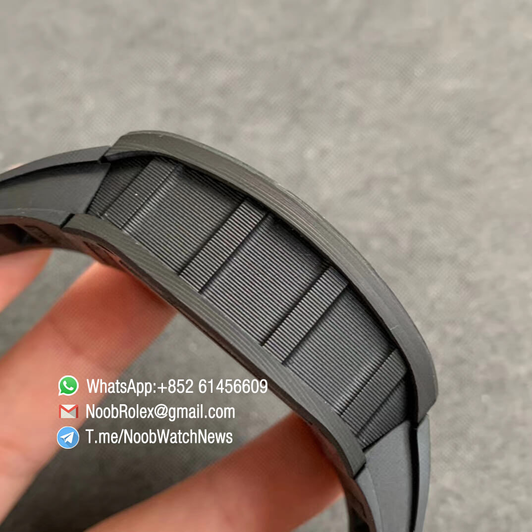 RM011 NTPT Chrono Carbon Case Skeleton Crystal Dial with Red Dial Ring on Black Rubber Strap A7750 KVF V2 Top Quality Replica 05