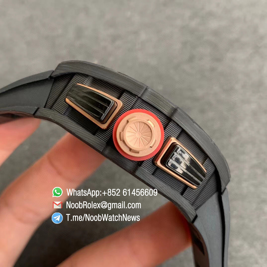 RM011 ROMAIN GROSJEAN LOTUS F1 TEAM NTPT Carbon Case Skeleton Dial with Red Crown on Black Rubber Strap Chrono A7750 KVF V2 Best Repwatch 04