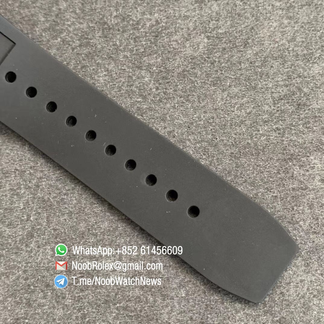 RM011 ROMAIN GROSJEAN LOTUS F1 TEAM NTPT Carbon Case Skeleton Dial with Red Crown on Black Rubber Strap Chrono A7750 KVF V2 Best Repwatch 07