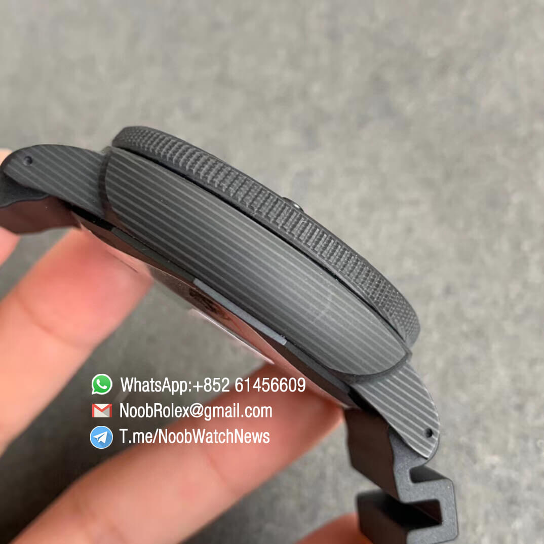 Panerai PAM 01039 Submersible Luna Rossa Challenge 36th Americas Cup GMT Forged Carbon Case Black textile Dial Rubber Strap P9011 Automatic VSF 05