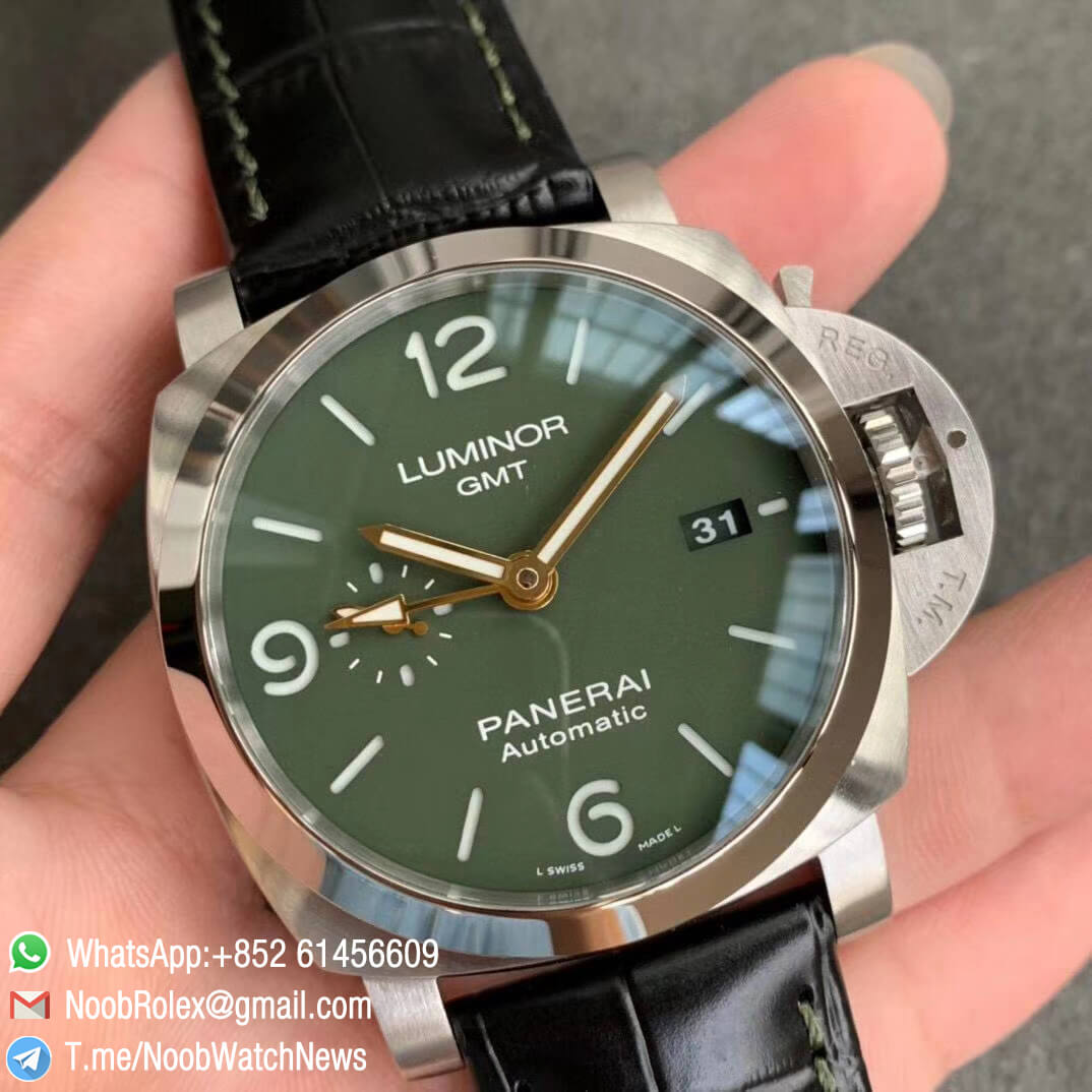 Panerai PAM 01056 Luminor GMT Automatic Green Dial Mahendra Singh Dhoni on Back Case Clone P9011 Movement VSF Top Replica Watch 02