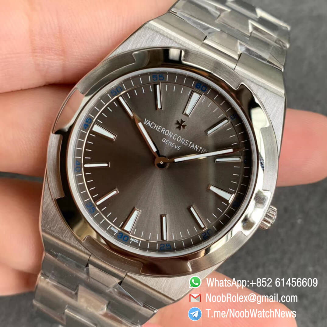 Vacheron Constantin Overseas Ultra Thin 2000V Grey Dial Superlume on Steel Case Bracelet A1120 XF Factory Top Quality 03