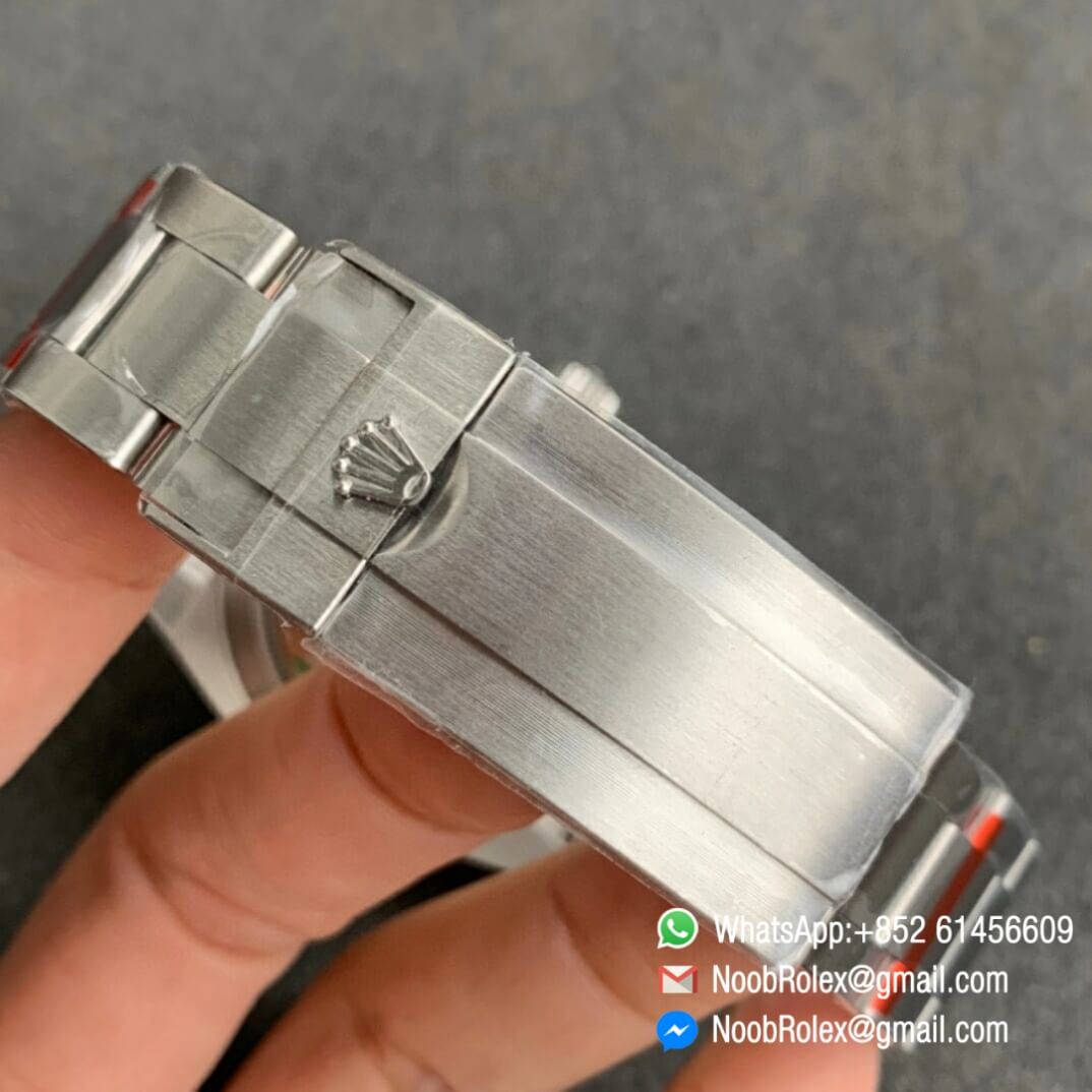 Green Factory 2020 New Submariner 126610LV 41mm Black Dial with Crown Logo at 6 Oclock Green Ceramic Bezel 904L Steel Case A2824 06