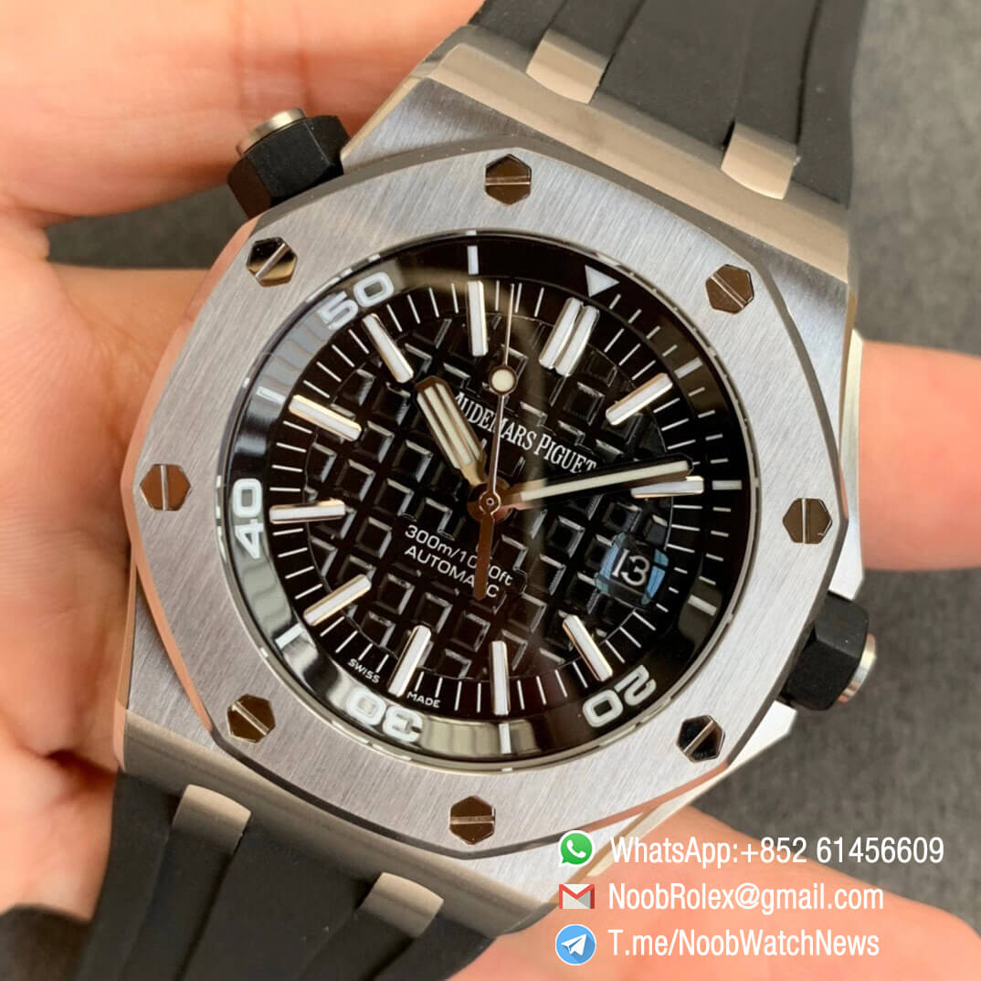 Noob Watch Time JF Best Replica Royal Oak Offshore Diver 15703 Solid Back Case Rubber Strap A2824 V10 03