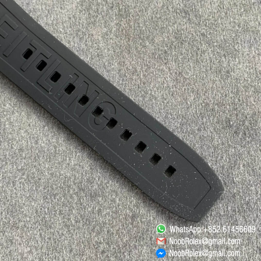 Noob Watch Time TF Best Replica Swiss Watch Breitling Superocean 44mm Black Dial DLC Black Steel Case Rose Gold Bezel Rubber Strap 07