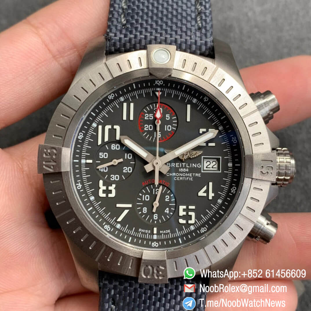 Noob Watch Time V9F Top Quality Fake Breitling Avenger Bandit Chrono Grey Dial Titanium Case Black Nylon Strap A7750 01