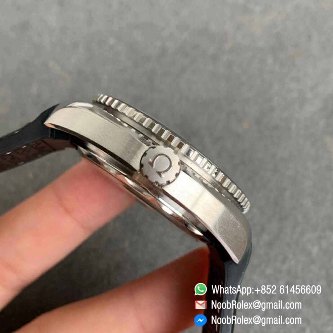 Noob Watch Time VSF Seamaster Planet Ocean 600m Steel Case Black Dial Black Ceramic Bezel on Black Leather Strap A8800 04