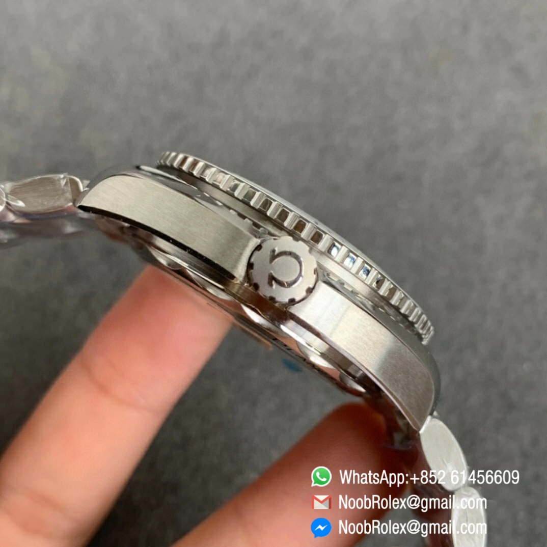 Noob Watch Time VSF Seamaster Planet Ocean Steel Case White Dial White Bezel on Steel Bracelet A8800 04